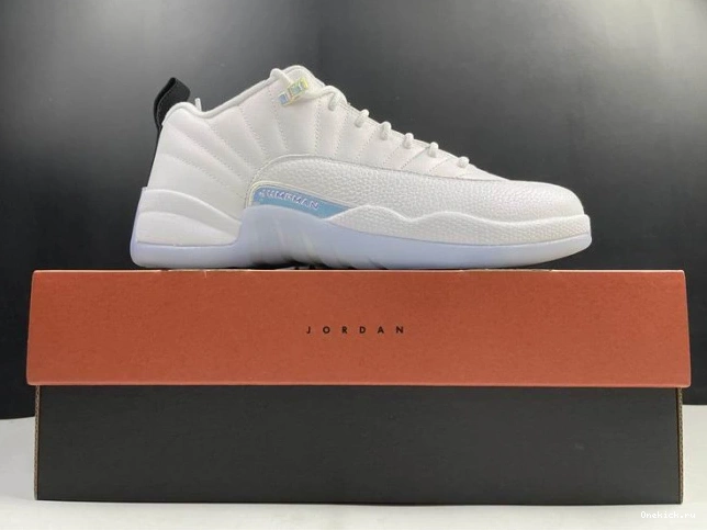 One Kick DB0733-190 (2021) 12 EASTER JORDAN LOW RETRO AIR 0709